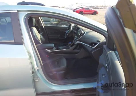 2018 Chevrolet Volt Lt z USA, uszkodzony, nr VIN 1G1RC6S59JU118352